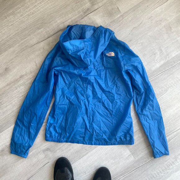 The North Face Packable Nylon Windbreaker - Picture 2 of 8